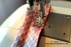 sewing-necktie-necklace