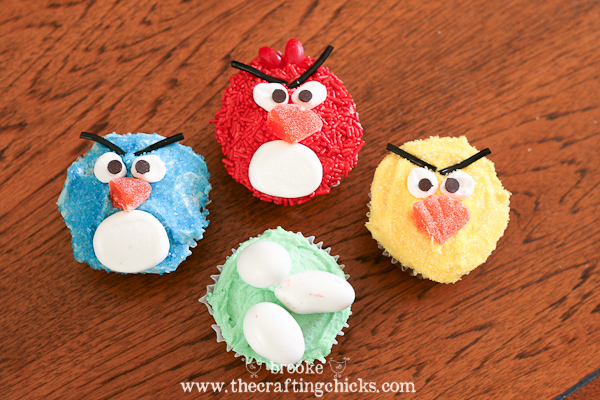 Angry Bird Party Cupcakes