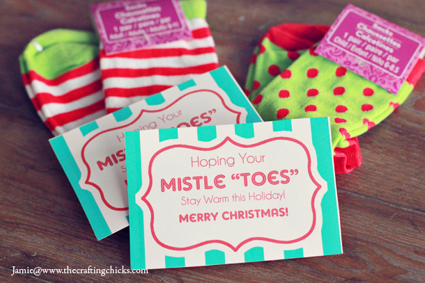 Mistle Toes Christmas Socks Gift Tag Free Printable The Crafting Chicks
