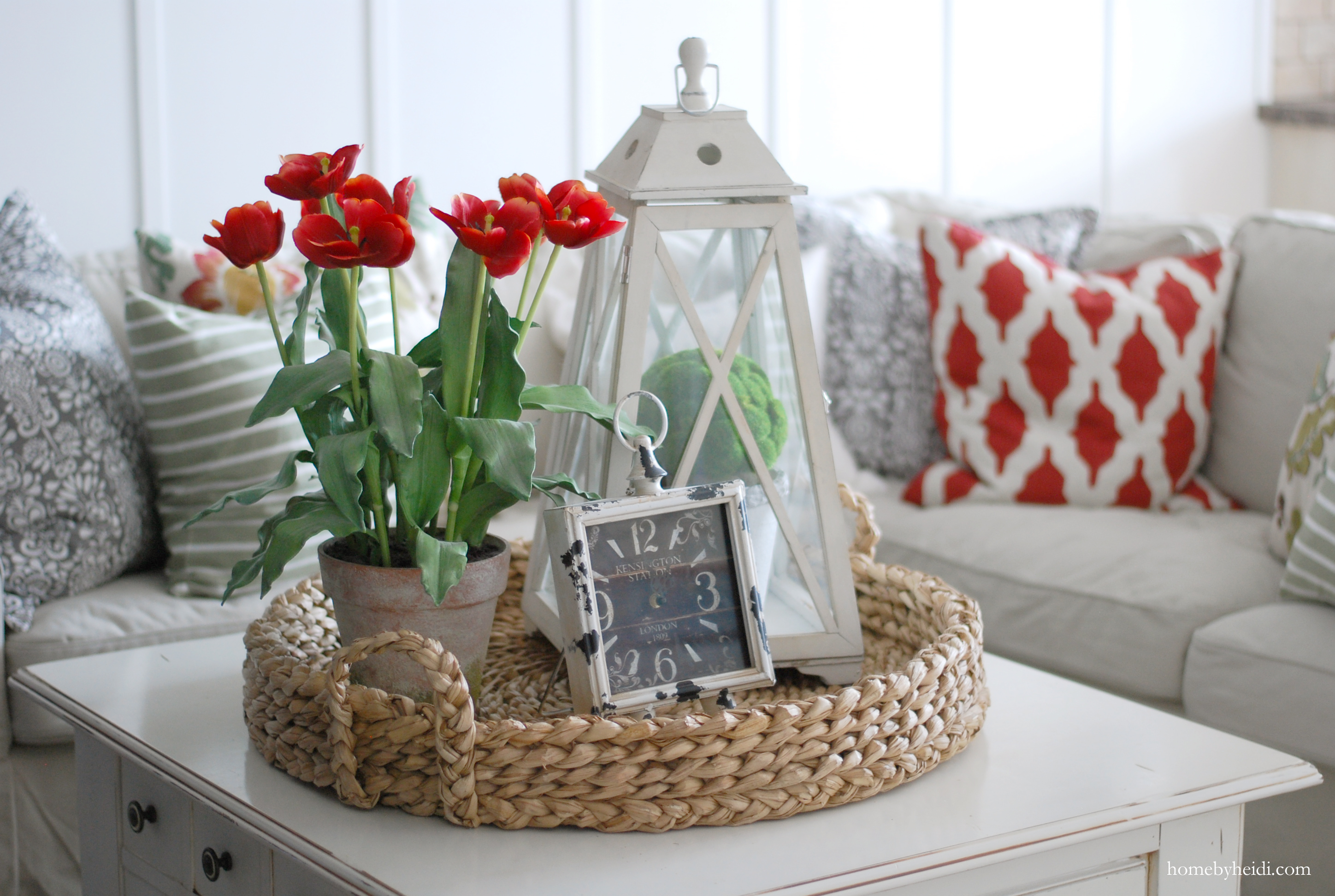 Decorating With Red - The Crafting Chicks