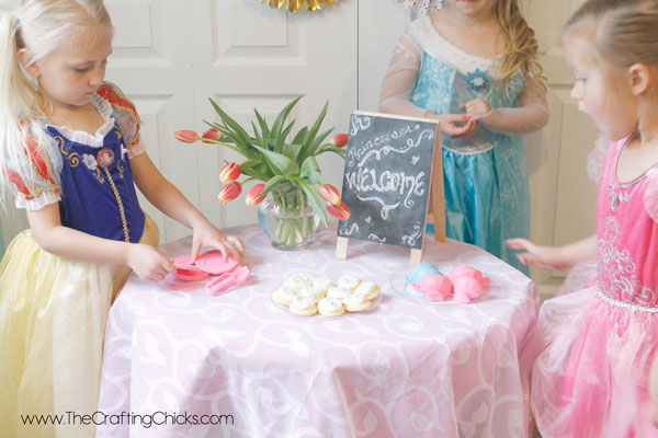 Princesses-at-the-Tea-Party