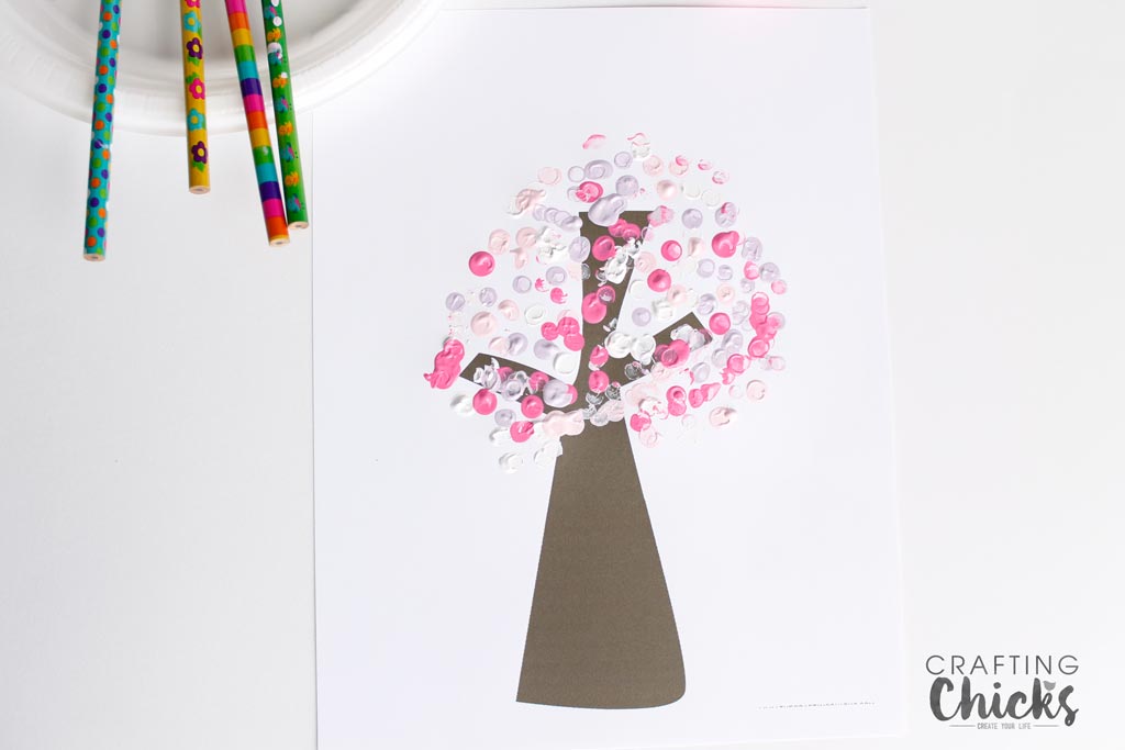 Springtime Blooming Tree Kids Craft - The Crafting Chicks