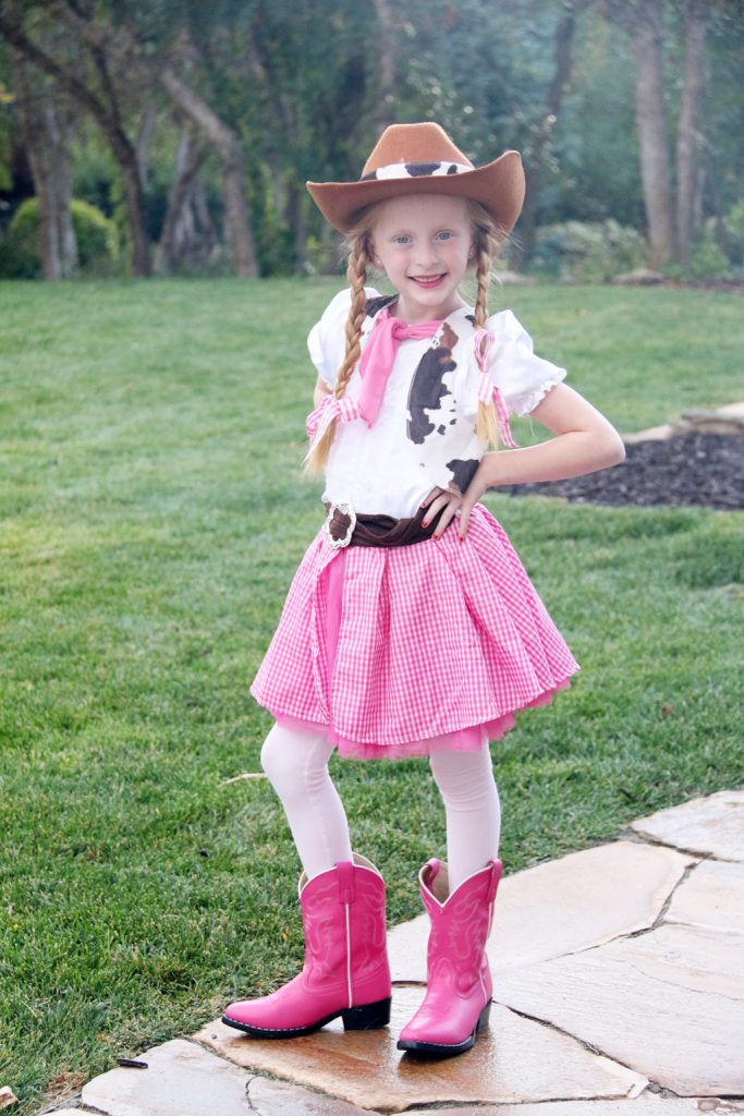 Boy Girl Twin Costume Idea-Cowgirl and Cowboy - The Crafting Chicks