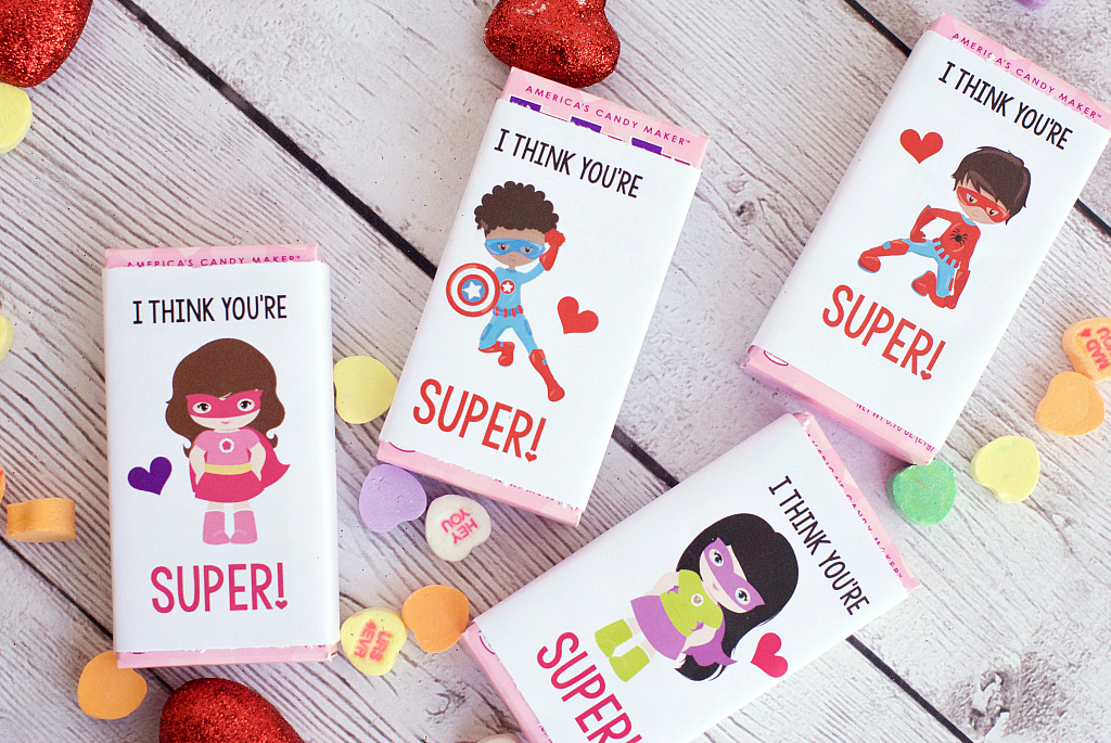Printable Superhero Valentines for kids are an easy and fun Valentine's Day idea for boys and girls. Everyone will love them.