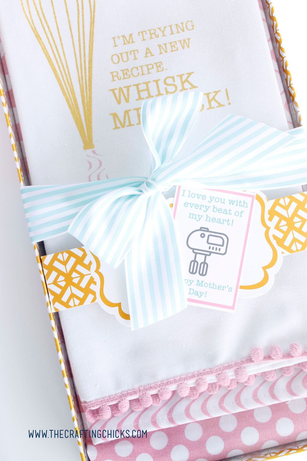 Grab your cute ribbon and tie a bow on the gift set. Then add your cute Retro Mother's Day Tags to each gift.