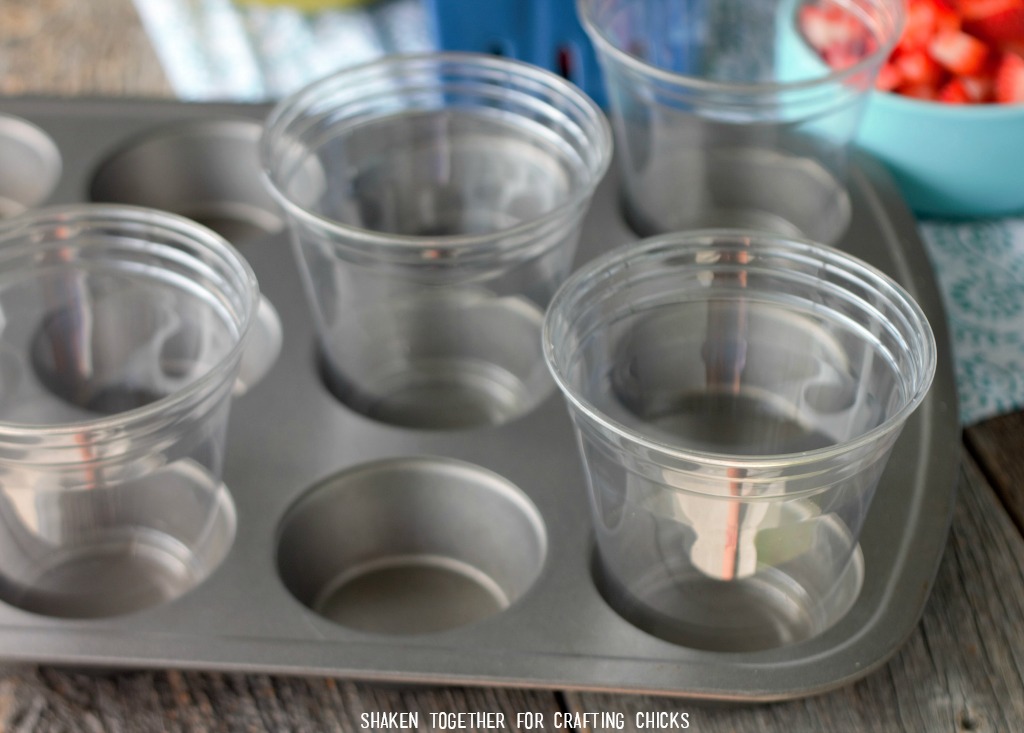 Easy tip for making Banana Split Pudding Cups: place your plastic cups in a cupcake pan to keep them from tipping over as you are filling them!