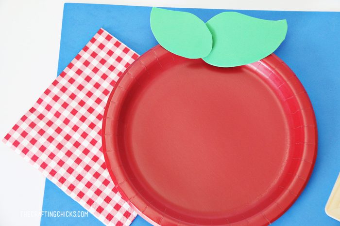 Apple School Themed Place Settings - The Crafting Chicks