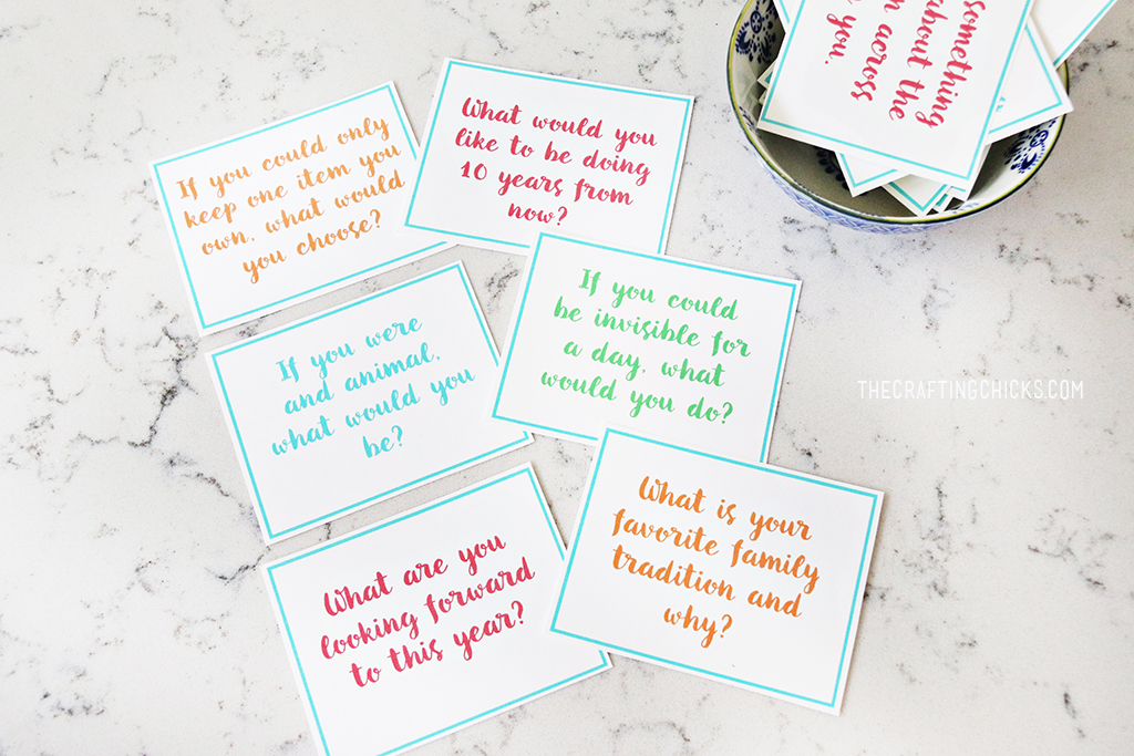 Family Dinner Conversation Starter Cards for family dinners or holidays! Perfect for the Thanksgiving Table!