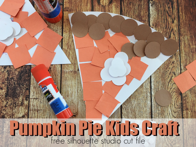 DIY Thanksgiving Kids Crafts | Easy Thanksgiving crafts for kids of all ages. Simple projects for school parties. #thanksgivingkidscrafts #turkeycrafts #kidscrafts