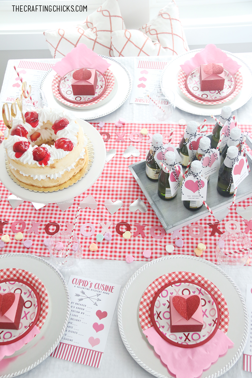 Cupid's Cute Valentine Table Decorations