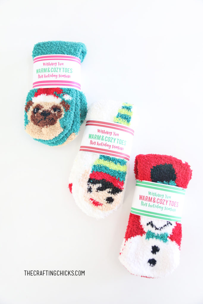 Free Printable Christmas Socks Gift Tag - The Crafting Chicks