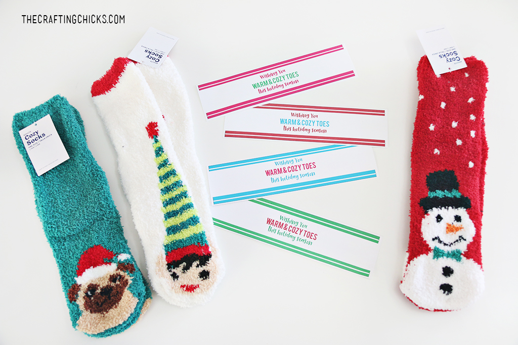 Free Printable Christmas Socks Gift Tag The Crafting Chicks