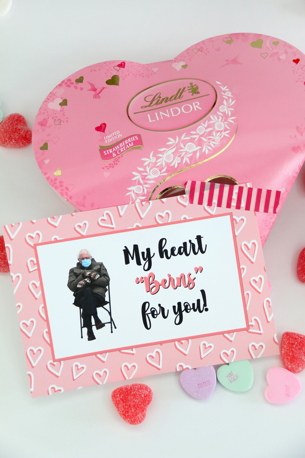 My Heart "Berns" for you Free Valentine Gift Tag taped to Lindt Lindor Chocolates